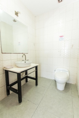 Oficina remodelada en alquiler en el Edificio Citibank, Centro de Guayaquil GeoBienes - Oficina remodelada en alquiler en el Edificio Citibank, Centro de Guayaquil - Plusvalia Guayaquil Casas de venta y alquiler Inmobiliaria Ecuador