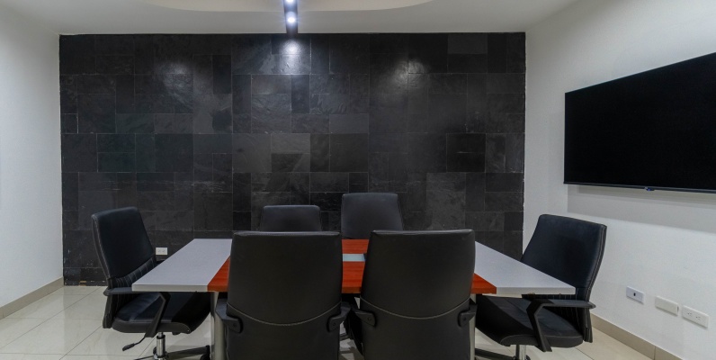 Oficinas en ventas en Edificio Torre Atlas. Norte de Guayaquil GeoBienes - Oficinas en ventas en Edificio Torre Atlas. Norte de Guayaquil - Plusvalia Guayaquil Casas de venta y alquiler Inmobiliaria Ecuador