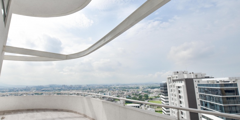 Penthouse de estreno en alquiler ubicado en Santana Lofts GeoBienes - Penthouse de estreno en alquiler ubicado en Santana Lofts - Plusvalia Guayaquil Casas de venta y alquiler Inmobiliaria Ecuador