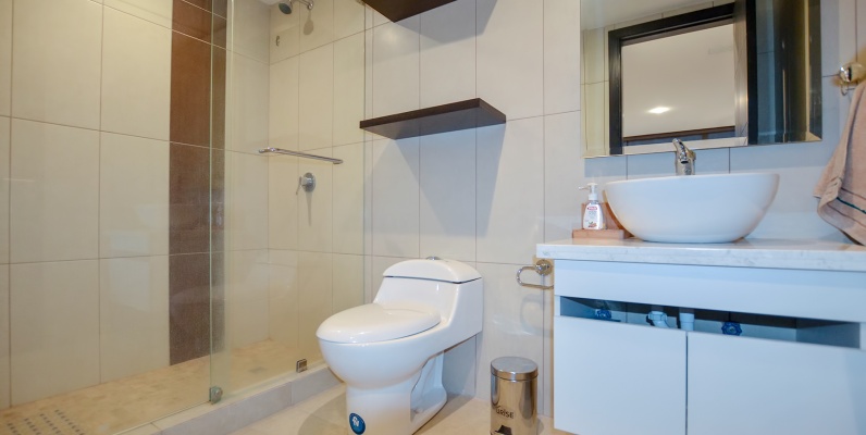 Preciosa Suite Amoblada Bellini IV GeoBienes - Suite en alquiler en Bellini IV sector centro de Guayaquil - Plusvalia Guayaquil Casas de venta y alquiler Inmobiliaria Ecuador