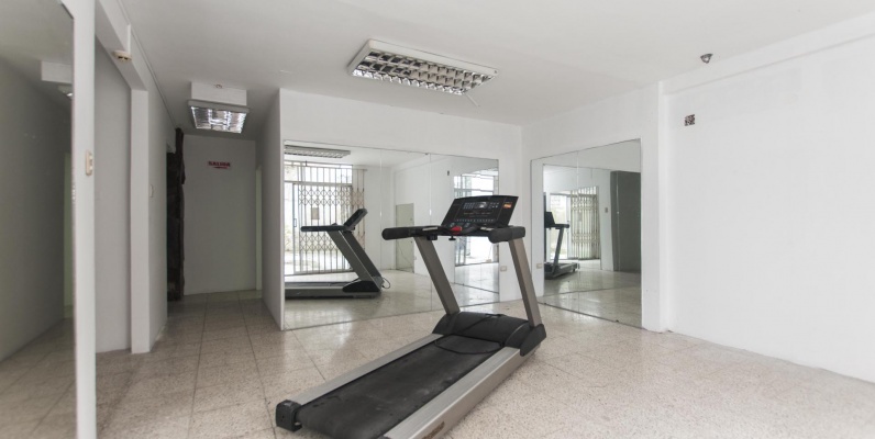 Propiedad comercial, oficinas, consultorios, Urdesa Central, calle Circunvalacion sur y costanera GeoBienes - Propiedad comercial, oficinas, consultorios, Urdesa Central, calle Circunvalacion sur y costanera - Plusvalia Guayaquil Casas de venta y alquiler Inmobiliaria Ecuador
