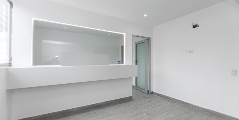 Propiedad comercial, oficinas, consultorios, Urdesa Central, calle Circunvalacion sur y costanera GeoBienes - Propiedad comercial, oficinas, consultorios, Urdesa Central, calle Circunvalacion sur y costanera - Plusvalia Guayaquil Casas de venta y alquiler Inmobiliaria Ecuador
