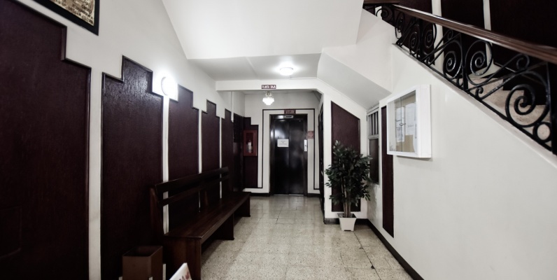 Suit alquiler ubicado en el Centro de Guayaquil GeoBienes - Suite / oficina en alquiler ubicado en el Centro de Guayaquil - Plusvalia Guayaquil Casas de venta y alquiler Inmobiliaria Ecuador