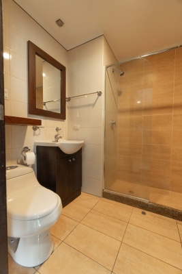 Suite amobalada en alquiler en Edificio Elite Building, zona Mall del Sol, Guayaquil GeoBienes - Suite amobalada en alquiler en Edificio Elite Building, zona Mall del Sol, Guayaquil - Plusvalia Guayaquil Casas de venta y alquiler Inmobiliaria Ecuador