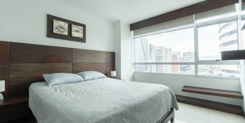 Suite amobalada en alquiler en Edificio Elite Building, zona Mall del Sol, Guayaquil GeoBienes - Suite amobalada en alquiler en Edificio Elite Building, zona Mall del Sol, Guayaquil - Plusvalia Guayaquil Casas de venta y alquiler Inmobiliaria Ecuador