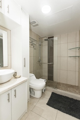 Suite amoblada en alquiler - Ed. Torres Bellini IV, Puerto Santa Ana GeoBienes - Suite amoblada en alquiler - Ed. Torres Bellini IV, Puerto Santa Ana - Plusvalia Guayaquil Casas de venta y alquiler Inmobiliaria Ecuador