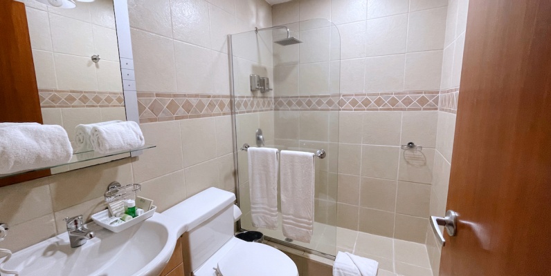 Suite Amoblada en Alquiler - Torres del Sol I GeoBienes - Suite Amoblada en Alquiler - Torres del Sol I - Plusvalia Guayaquil Casas de venta y alquiler Inmobiliaria Ecuador