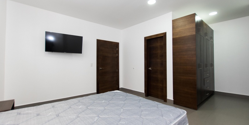 Suite amoblada en alquiler en Calle la Moderna, Samborondón GeoBienes - Suite amoblada en alquiler en Calle la Moderna, Samborondón - Plusvalia Guayaquil Casas de venta y alquiler Inmobiliaria Ecuador