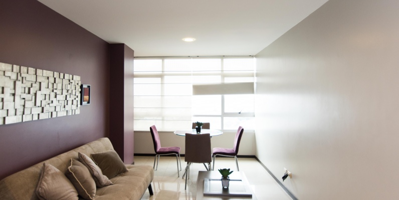 GeoBienes - Suite amoblada en alquiler ubicada en el edificio Elite Building  - Plusvalia Guayaquil Casas de venta y alquiler Inmobiliaria Ecuador
