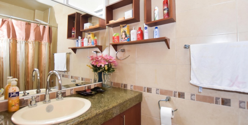 Suite amoblada en alquiler ubicada en Kennedy Norte GeoBienes - Suite amoblada en alquiler ubicada en Kennedy Norte - Plusvalia Guayaquil Casas de venta y alquiler Inmobiliaria Ecuador