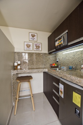 Suite amoblada en alquiler ubicada en Urdesa Central GeoBienes - Suite amoblada en alquiler ubicada en Urdesa Central - Plusvalia Guayaquil Casas de venta y alquiler Inmobiliaria Ecuador