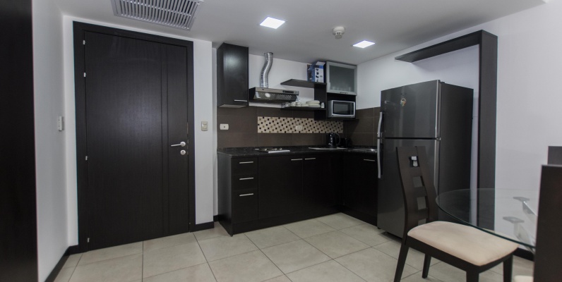 Suite amoblada en venta ubicada en Torre Bellini I, Puerto Santa Ana GeoBienes - Suite amoblada en venta ubicada en Torre Bellini I, Puerto Santa Ana - Plusvalia Guayaquil Casas de venta y alquiler Inmobiliaria Ecuador