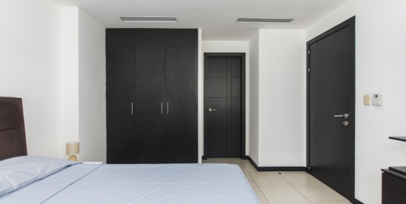 Suite amoblada en venta ubicada en Torre Bellini I, Puerto Santa Ana GeoBienes - Suite amoblada en venta ubicada en Torre Bellini I, Puerto Santa Ana - Plusvalia Guayaquil Casas de venta y alquiler Inmobiliaria Ecuador