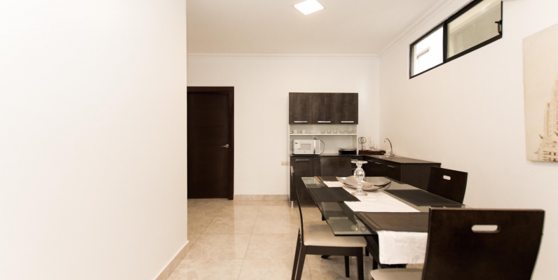 Suite amoblado en alquiler ubicado en Kennedy Norte GeoBienes - Suite amoblado en alquiler ubicado en Kennedy Norte - Plusvalia Guayaquil Casas de venta y alquiler Inmobiliaria Ecuador