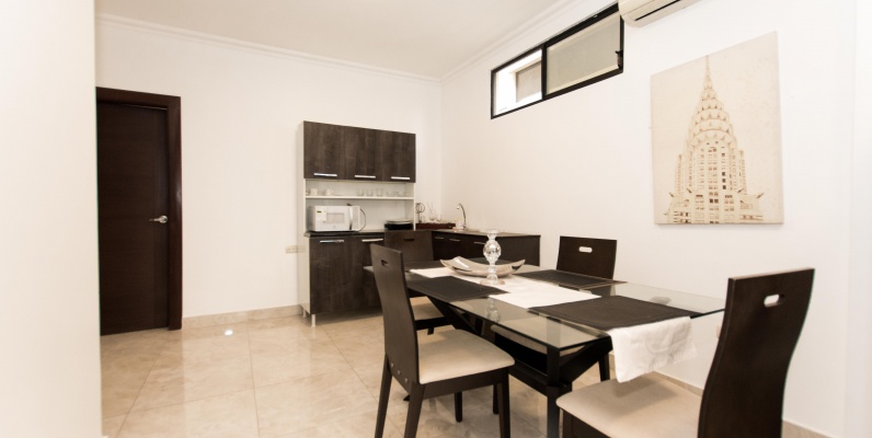 GeoBienes - Suite amoblado en alquiler ubicado en Kennedy Norte - Plusvalia Guayaquil Casas de venta y alquiler Inmobiliaria Ecuador