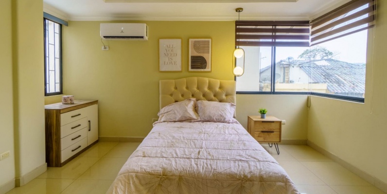 Suite en alquiler amoblada por estrenar ubicada en Colina de los Ceibos GeoBienes - Suite en alquiler amoblada por estrenar ubicada en Colina de los Ceibos - Plusvalia Guayaquil Casas de venta y alquiler Inmobiliaria Ecuador