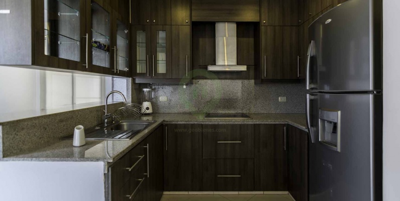 Suite en alquiler en Edif. Cerro Blanco Los Ceibos GeoBienes - Suite en alquiler en Edif. Cerro Blanco Los Ceibos - Plusvalia Guayaquil Casas de venta y alquiler Inmobiliaria Ecuador