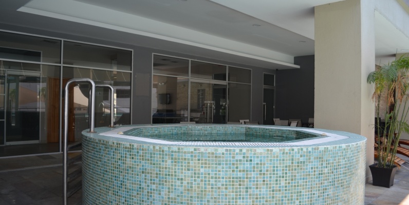 Suite en alquiler en edificio Élite Building sector Mall del Sol GeoBienes - Suite en alquiler en edificio Élite Building sector Mall del Sol - Plusvalia Guayaquil Casas de venta y alquiler Inmobiliaria Ecuador