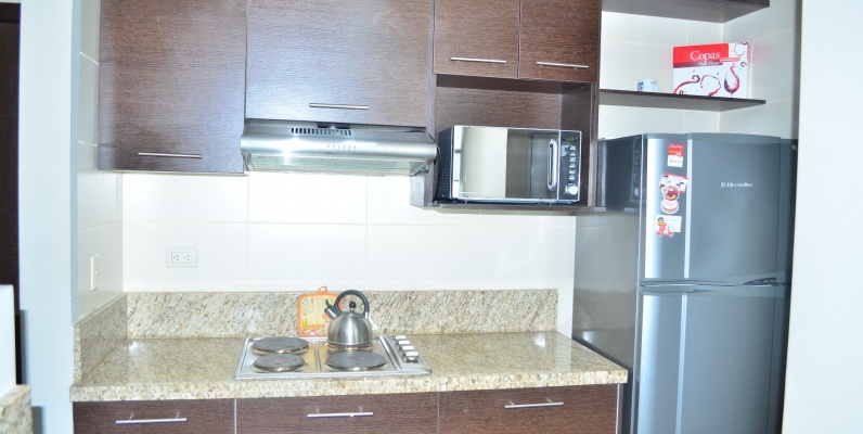 Suite en alquiler en edificio Élite Building sector Mall del Sol GeoBienes - Suite en alquiler en edificio Élite Building sector Mall del Sol - Plusvalia Guayaquil Casas de venta y alquiler Inmobiliaria Ecuador