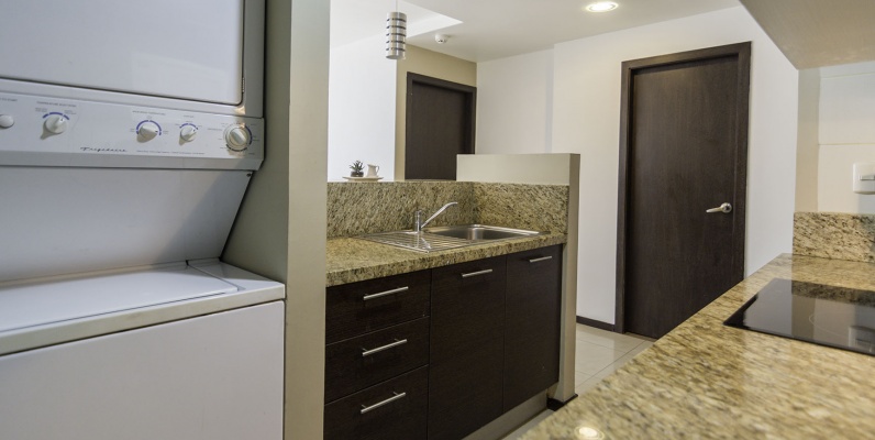 Suite en alquiler en el Edificio Elite Building, Norte de Guayaquil GeoBienes - Suite en alquiler en el Edificio Elite Building, Norte de Guayaquil - Plusvalia Guayaquil Casas de venta y alquiler Inmobiliaria Ecuador