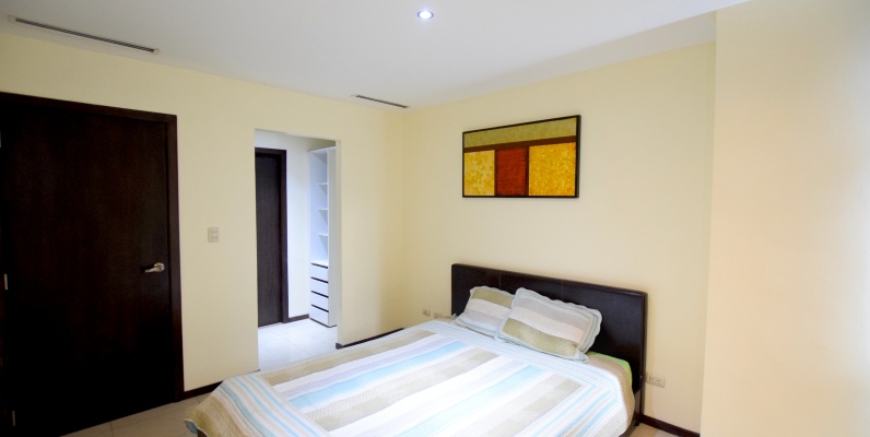 Suite en alquiler en el Edificio Elite Building, Norte de Guayaquil GeoBienes - Suite en venta en el Edificio Elite Building, Norte de Guayaquil - Plusvalia Guayaquil Casas de venta y alquiler Inmobiliaria Ecuador