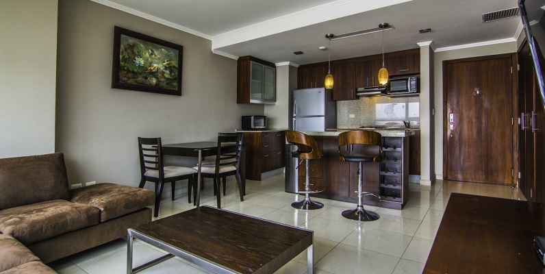 Suite en alquiler en Riverfront II centro de Guayaquil GeoBienes - Suite en alquiler en Riverfront II centro de Guayaquil - Plusvalia Guayaquil Casas de venta y alquiler Inmobiliaria Ecuador