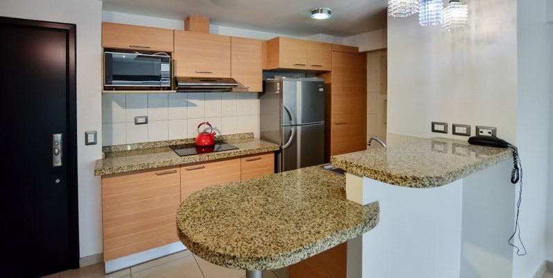 Suite en alquiler en Torre del Sol II sector norte de Guayaquil GeoBienes - Suite en alquiler en Torre del Sol I sector norte de Guayaquil - Plusvalia Guayaquil Casas de venta y alquiler Inmobiliaria Ecuador