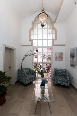 Suite en alquiler en Urb. Rio Guayas Club, norte de Guayaquil GeoBienes - Suite en alquiler amoblada en Urb. Rio Guayas Club, norte de Guayaquil - Plusvalia Guayaquil Casas de venta y alquiler Inmobiliaria Ecuador