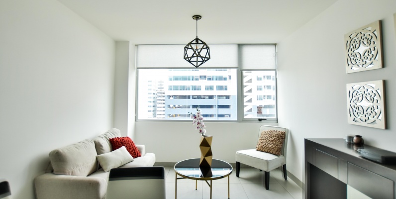 Suite en alquiler ubicada en Edificio en Quo GeoBienes - Suite en alquiler ubicada en Edificio en Quo - Plusvalia Guayaquil Casas de venta y alquiler Inmobiliaria Ecuador