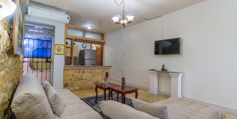 Suite en alquiler ubicada en Kennedy Vieja, Norte de Guayaquil GeoBienes - Suite en alquiler ubicada en Kennedy Vieja, Norte de Guayaquil - Plusvalia Guayaquil Casas de venta y alquiler Inmobiliaria Ecuador