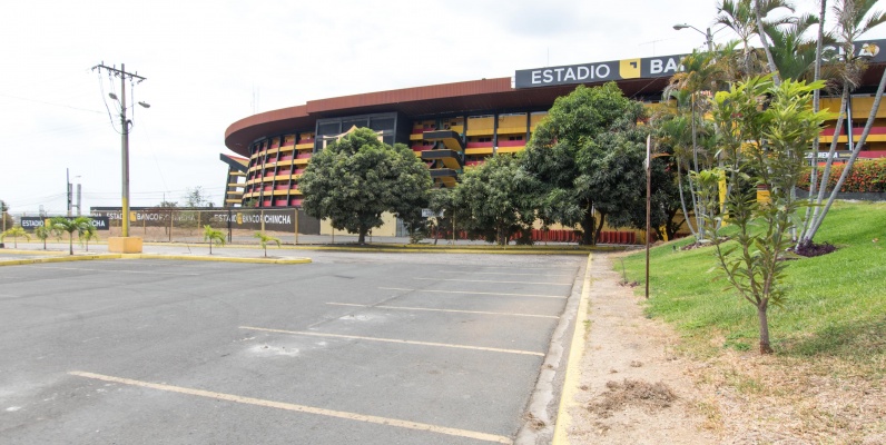 Suite en alquiler ubicado en el Estadio Monumental GeoBienes - Suite en alquiler ubicado en el Estadio Monumental - Plusvalia Guayaquil Casas de venta y alquiler Inmobiliaria Ecuador