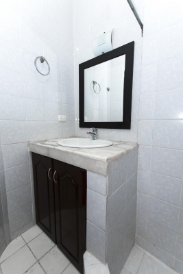 Suite en alquiler ubicado en la Urbanización Los Parques, Ceibos GeoBienes - Suite en alquiler ubicado en la Urbanización Los Parques, Ceibos - Plusvalia Guayaquil Casas de venta y alquiler Inmobiliaria Ecuador