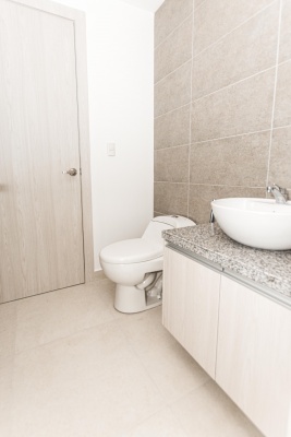 Suite en venta - ubicada en la Cdla. Los Olivos GeoBienes - Suite en venta en 100 Olivos Parc - ubicada en la Urb. Los Olivos - Plusvalia Guayaquil Casas de venta y alquiler Inmobiliaria Ecuador