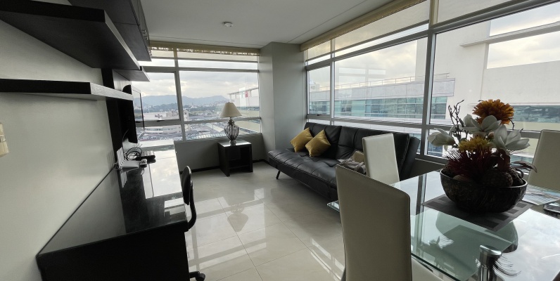GeoBienes - Suite Penthouse amoblada en alquiler - Elite Building - Plusvalia Guayaquil Casas de venta y alquiler Inmobiliaria Ecuador