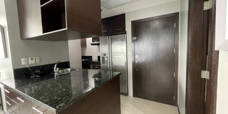 GeoBienes - Suite Penthouse amoblada en venta - Elite Building - Plusvalia Guayaquil Casas de venta y alquiler Inmobiliaria Ecuador