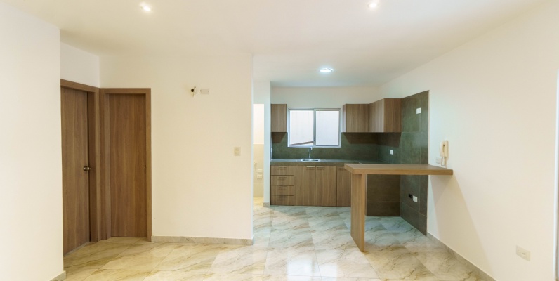 Suite planta baja con patio en venta, Kennedy Norte GeoBienes - Suite planta baja con patio en venta, Kennedy Norte - Plusvalia Guayaquil Casas de venta y alquiler Inmobiliaria Ecuador