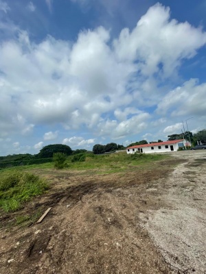 GeoBienes - Terreno comercial con bodegas y oficinas en alquiler en Vía a la Costa - Plusvalia Guayaquil Casas de venta y alquiler Inmobiliaria Ecuador