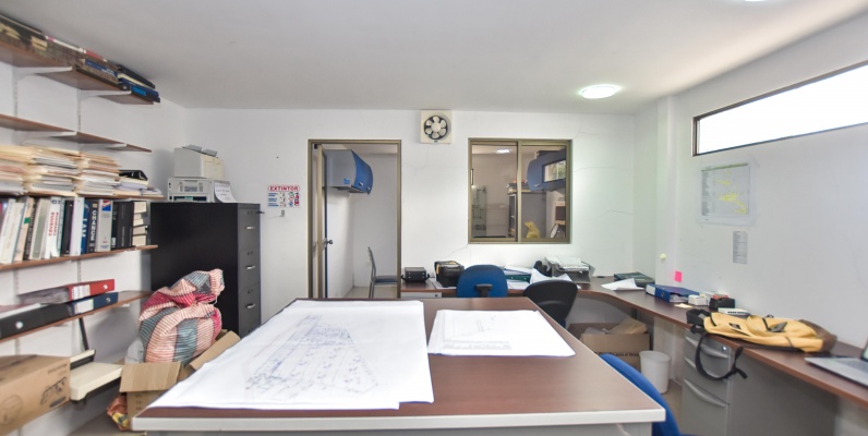 Terreno de oportunidad en alquiler ubicada en Vía La Costa GeoBienes - Oficina comercial en alquiler con galpón, bodega y área libre - Plusvalia Guayaquil Casas de venta y alquiler Inmobiliaria Ecuador