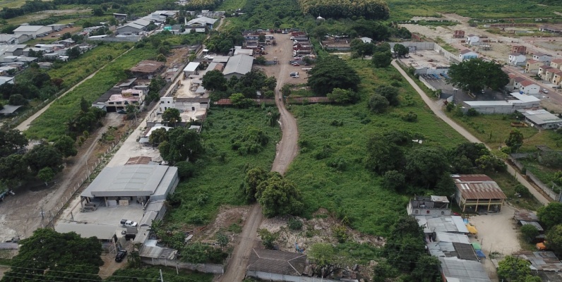 GeoBienes - Terreno en alquiler al pie de Vía a la Costa - Plusvalia Guayaquil Casas de venta y alquiler Inmobiliaria Ecuador