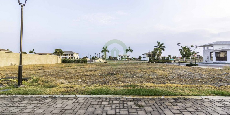 Terreno en venta en Urb. Puerto Mocolí vía a Samborondón GeoBienes - Terreno en venta en Urb. Puerto Mocolí vía a Samborondón - Plusvalia Guayaquil Casas de venta y alquiler Inmobiliaria Ecuador
