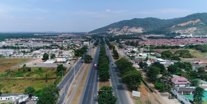Terreno en venta Km 19 via a la costa GeoBienes - Terreno en venta Km 19 via a la costa - Plusvalia Guayaquil Casas de venta y alquiler Inmobiliaria Ecuador