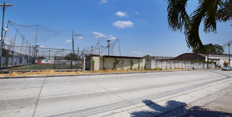 Terreno en venta ubicado en La Atarazana, Norte de Guayaquil GeoBienes - Terreno en venta ubicado en La Atarazana, Norte de Guayaquil - Plusvalia Guayaquil Casas de venta y alquiler Inmobiliaria Ecuador