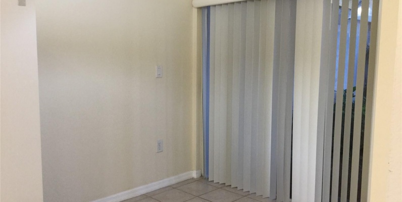 Townhouse a la Venta en MIAMI en DORAL ISLES GeoBienes - Townhouse a la Venta en MIAMI en DORAL ISLES - Plusvalia Guayaquil Casas de venta y alquiler Inmobiliaria Ecuador