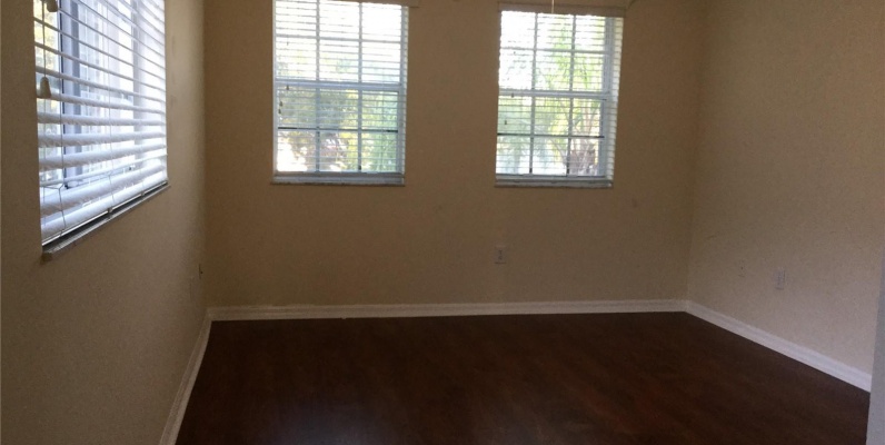 Townhouse a la Venta en MIAMI en DORAL ISLES GeoBienes - Townhouse a la Venta en MIAMI en DORAL ISLES - Plusvalia Guayaquil Casas de venta y alquiler Inmobiliaria Ecuador
