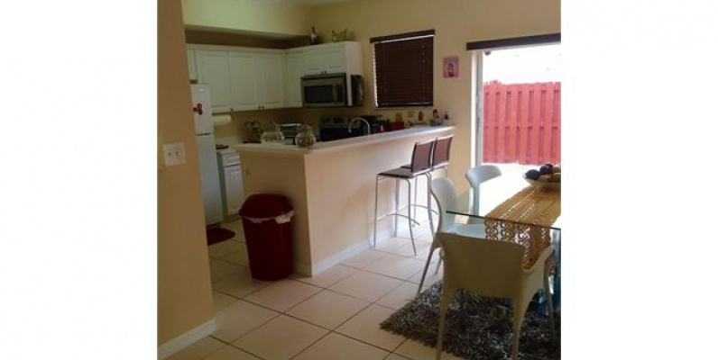 Townhouse en Venta- Veranda at Doral GeoBienes - Townhouse en Venta- Veranda at Doral - Plusvalia Guayaquil Casas de venta y alquiler Inmobiliaria Ecuador