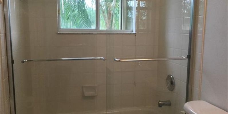 Townhouse SONOMA AT DORAL GeoBienes - Townhouse SONOMA AT DORAL - Plusvalia Guayaquil Casas de venta y alquiler Inmobiliaria Ecuador