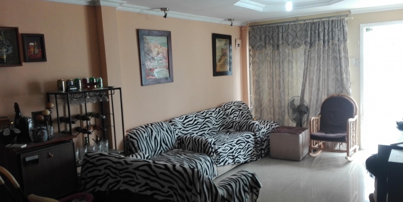 GeoBienes - Vendo casa en Alborada, con suite adicional - Plusvalia Guayaquil Casas de venta y alquiler Inmobiliaria Ecuador