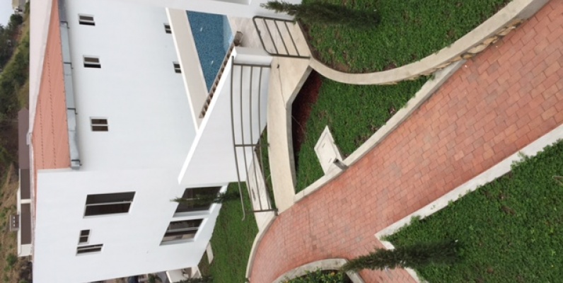 Vendo Casa en Las Cumbres - Ceibos GeoBienes - Casa en venta en Las Cumbres, sector Los Ceibos, Guayaquil - Plusvalia Guayaquil Casas de venta y alquiler Inmobiliaria Ecuador