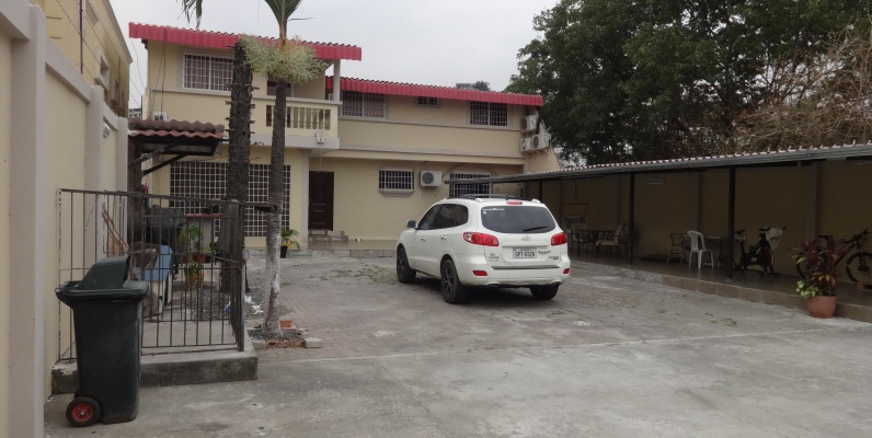 Vendo Casa en Santa Cecilia - Ceibos, Guayaquil GeoBienes - Vendo Casa en Santa Cecilia - Ceibos, Guayaquil - Plusvalia Guayaquil Casas de venta y alquiler Inmobiliaria Ecuador