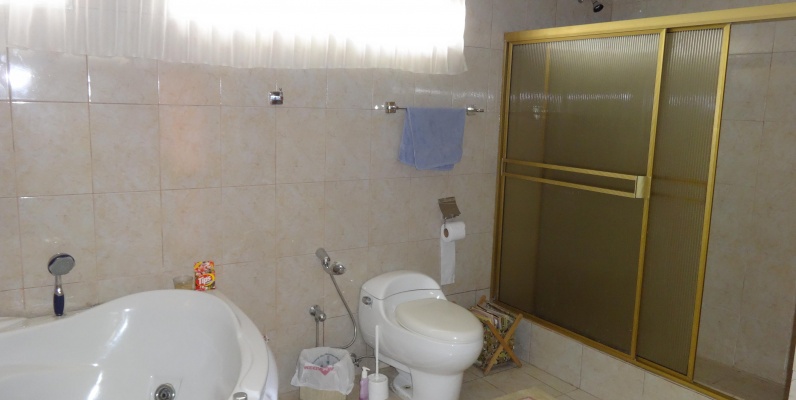 Vendo Casa en Santa Cecilia - Ceibos, Guayaquil GeoBienes - Vendo Casa en Santa Cecilia - Ceibos, Guayaquil - Plusvalia Guayaquil Casas de venta y alquiler Inmobiliaria Ecuador